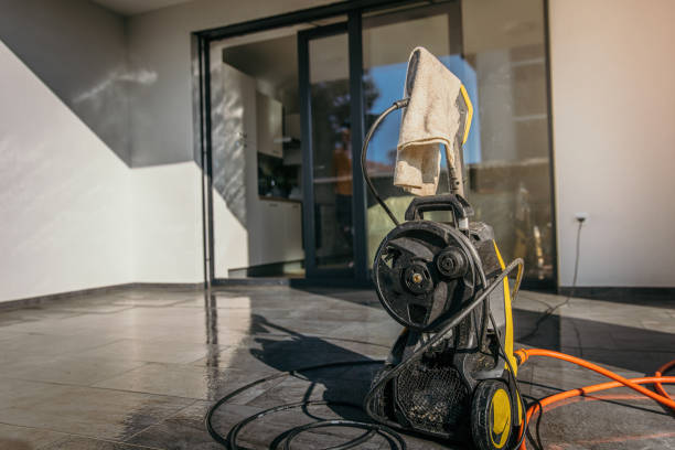 Best Pool Deck Cleaning  in Lucerne, CA